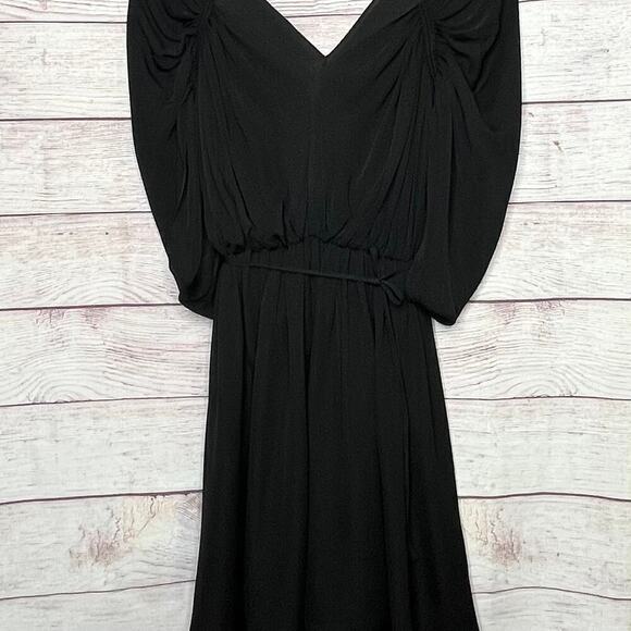 Halston Heritage 100% Silk Black Dolman Sleeve Deep V Neck Size 2 New - Picture 8 of 12